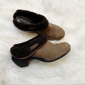 Merrell J68670 Luxe Knit Bitter Chocolate Brown Suede Studded Clogs Size 7